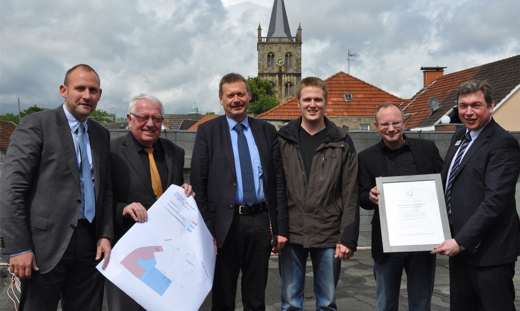 Bruggen Stockt Gebaude Auf Lokales Ivz Aktuell